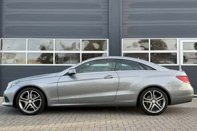 Mercedes-Benz E-Klasse (2013) thumbnail 3