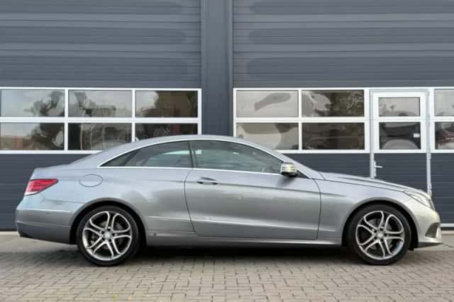 Mercedes-Benz E-Klasse (2013) thumbnail 4