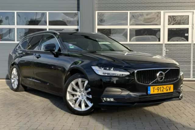 Volvo V90 (2018) thumbnail 2