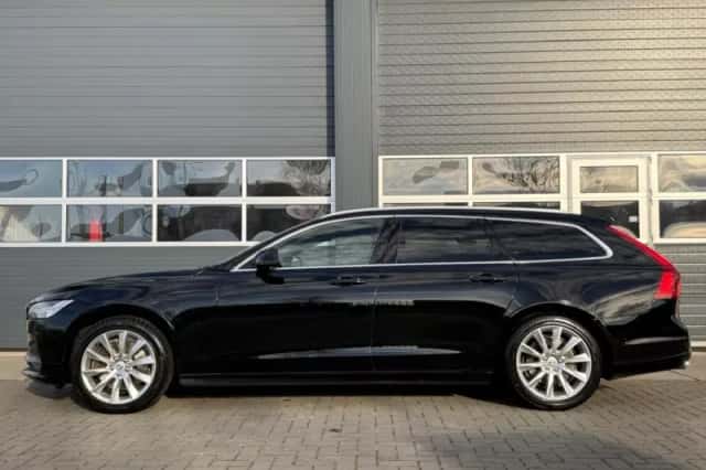 Volvo V90 (2018) thumbnail 4