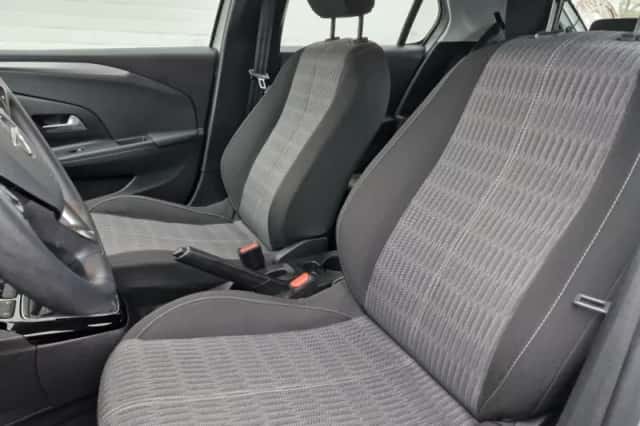 Opel Corsa (2022) thumbnail 3