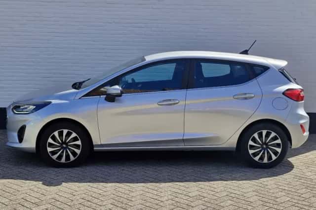 Ford Fiesta (2022) thumbnail 4