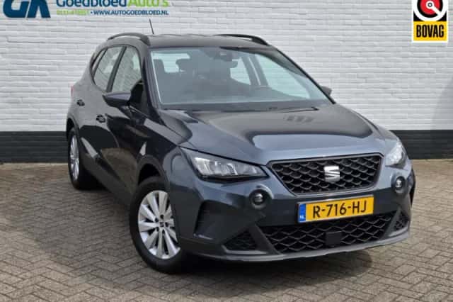 SEAT Arona (2022) thumbnail 1