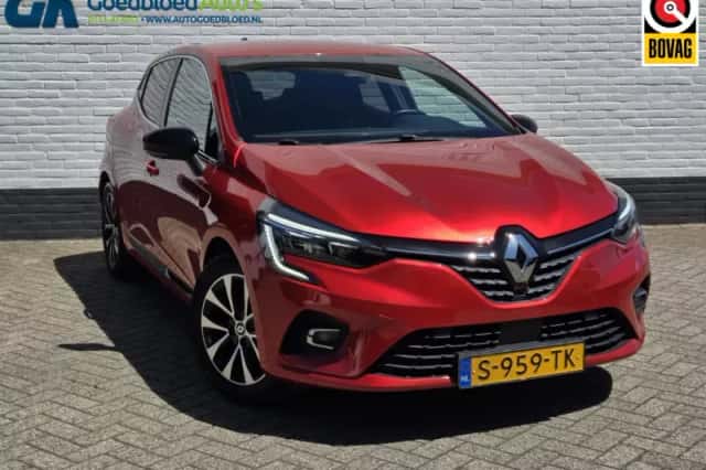 Renault Clio (2023) thumbnail 1