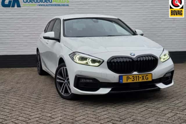 BMW 1-Serie (2022) thumbnail 1