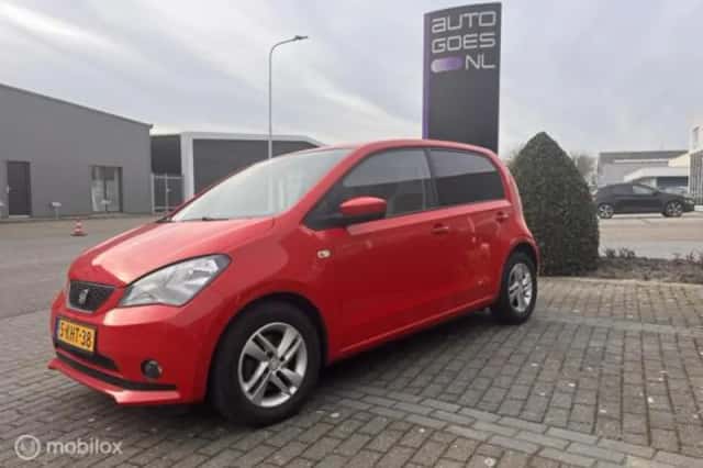 SEAT Mii (2013) thumbnail 6