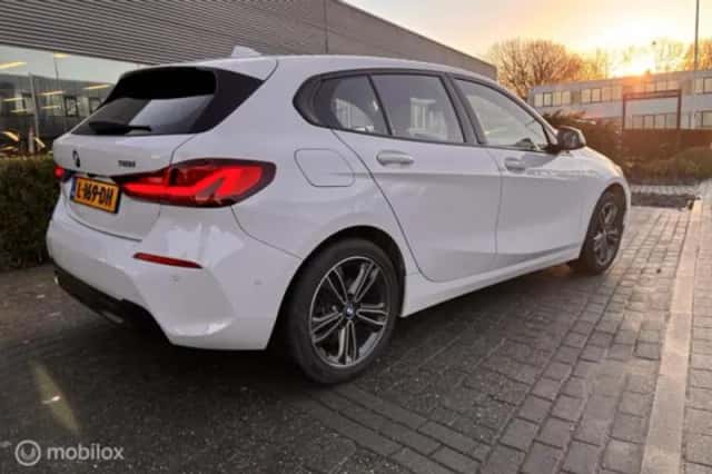 BMW 1-Serie (2021) thumbnail 4