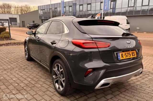 Kia XCeed (2021) thumbnail 5