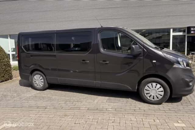 Opel Vivaro (2019) thumbnail 3