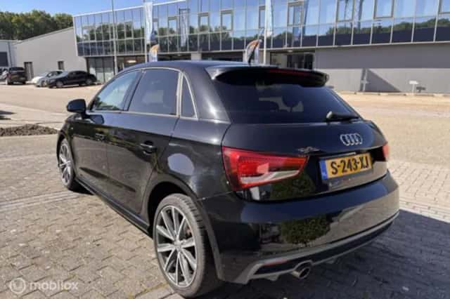 Audi A1 (2023) thumbnail 5
