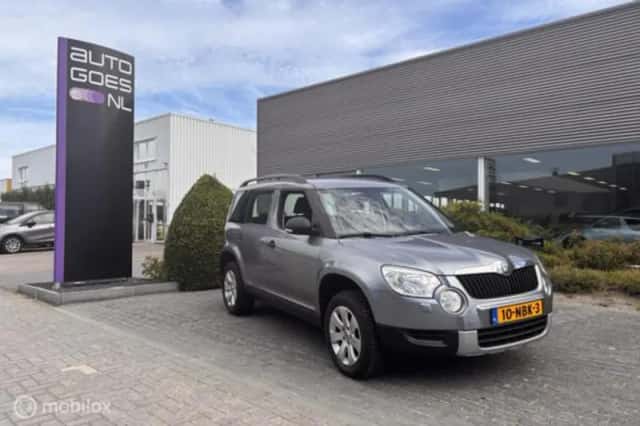 Škoda Yeti (2010) thumbnail 1