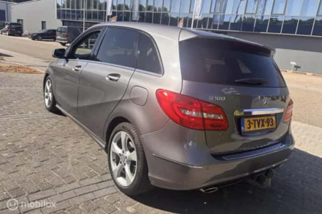 Mercedes-Benz B-Klasse (2014) thumbnail 5