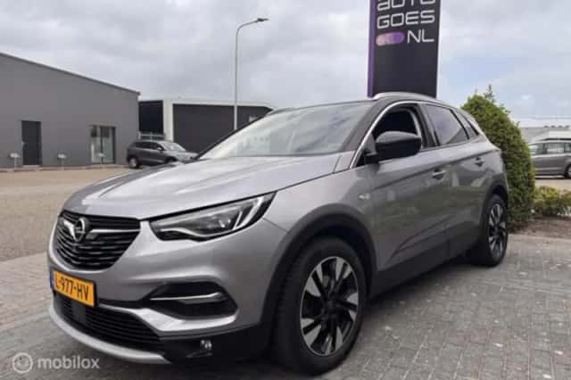 Opel Grandland (2020) thumbnail 5