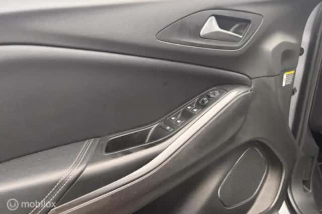 Opel Grandland (2020) thumbnail 6