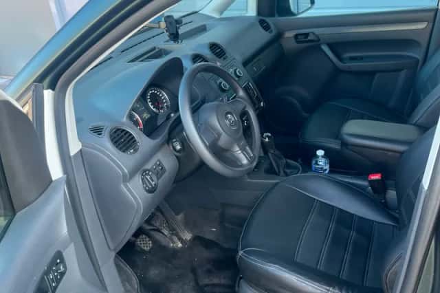 Volkswagen Caddy (2017) thumbnail 5