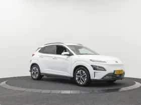 Hyundai Kona (2023) thumbnail 13