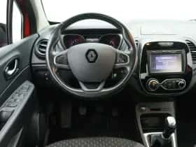 Renault Captur (2017) thumbnail 3