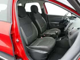 Renault Captur (2017) thumbnail 21