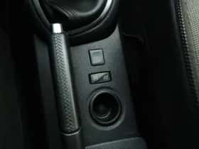 Renault Captur (2017) thumbnail 39