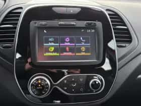 Renault Captur (2017) thumbnail 40