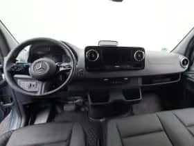 Mercedes-Benz Sprinter (2024) thumbnail 3