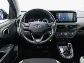 Hyundai i10 (2023) thumbnail 3