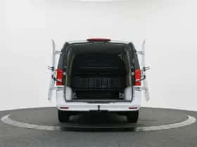 Mercedes-Benz Vito (2024) thumbnail 11