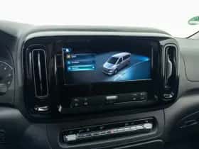 Mercedes-Benz Vito (2024) thumbnail 42