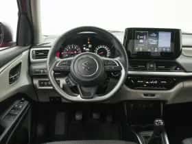 Suzuki Swift (2025) thumbnail 3