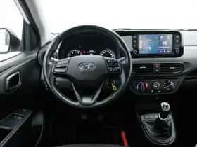 Hyundai i10 (2022) thumbnail 3