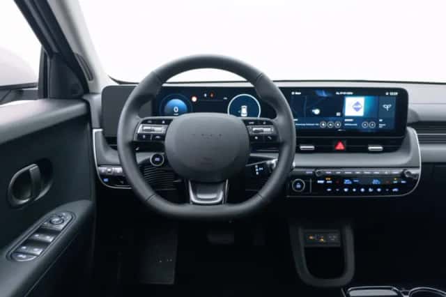 Hyundai Ioniq 5 (2025) thumbnail 3