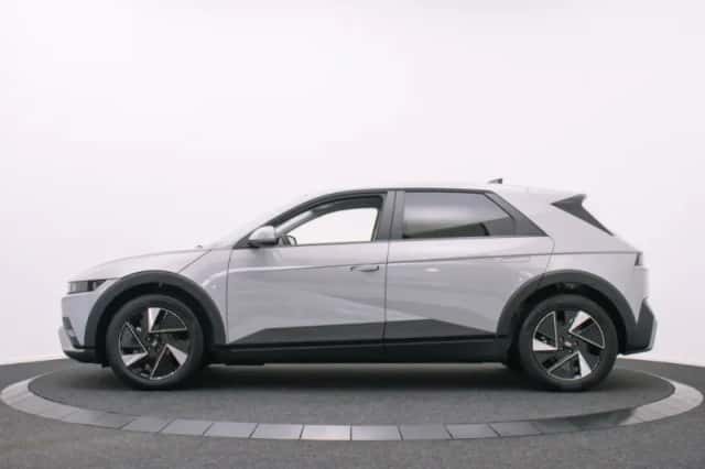 Hyundai Ioniq 5 (2025) thumbnail 6