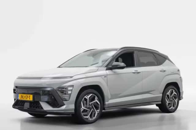 Hyundai Kona (2024) thumbnail 1