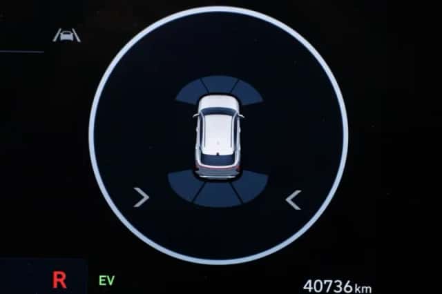 Hyundai Kona (2024) thumbnail 4