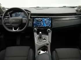 Lynk & Co 01 (2023) thumbnail 3