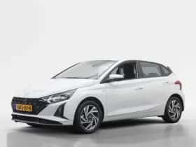 Hyundai i20 (2024) thumbnail 1