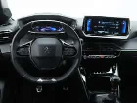 Peugeot 208 (2023) thumbnail 3