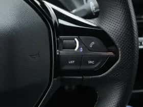 Peugeot 208 (2023) thumbnail 27