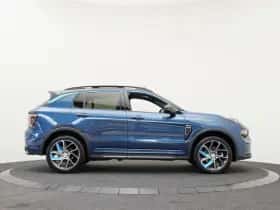 Lynk & Co 01 (2024) thumbnail 12