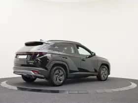 Hyundai Tucson thumbnail 2