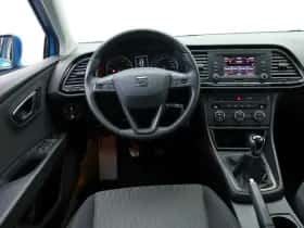 SEAT Leon (2016) thumbnail 3