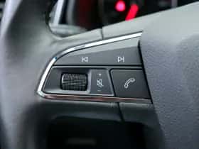SEAT Leon (2016) thumbnail 26