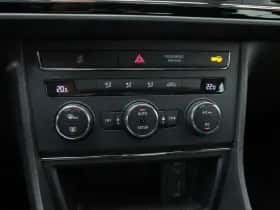 SEAT Leon (2016) thumbnail 30