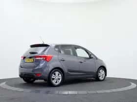 Hyundai ix20 (2015) thumbnail 2