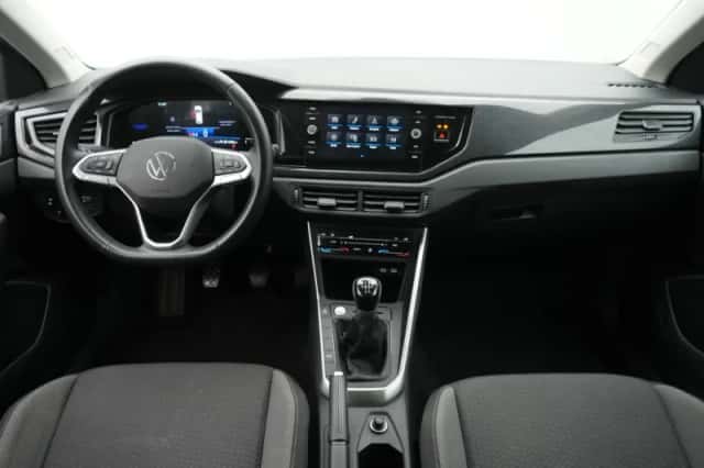 Volkswagen Taigo (2025) thumbnail 3