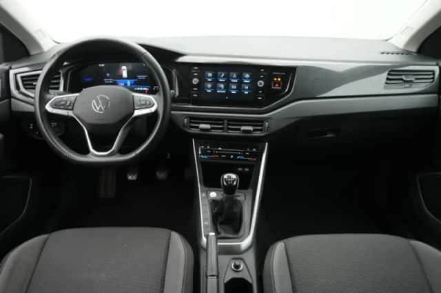 Volkswagen Taigo (2025) thumbnail 3