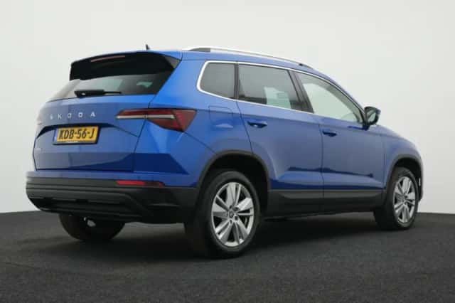 Škoda Karoq (2025) thumbnail 2