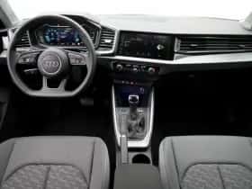Audi A1 (2025) thumbnail 3