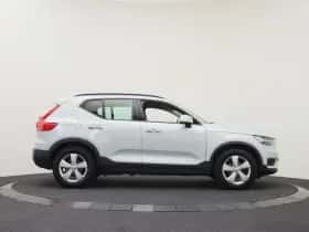 Volvo XC40 (2020) thumbnail 11