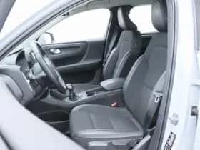 Volvo XC40 (2020) thumbnail 14